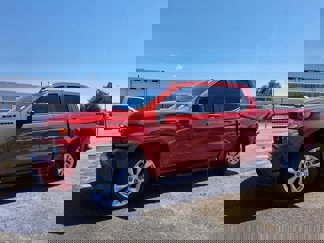 Used 2021 Chevrolet Silverado 1500 Custom w/ LPO, Dark Essentials Package image 1