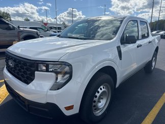 New 2025 Ford Maverick XL image 1