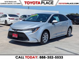 Used 2022 Toyota Corolla LE image 1