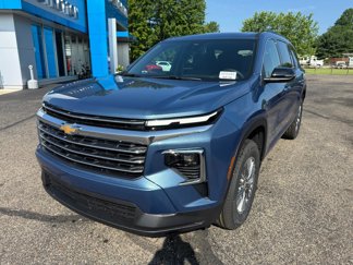 New 2025 Chevrolet Traverse LT w/ LPO, Floor Liner Package image 1