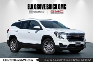 Used 2023 GMC Terrain SLT image 1