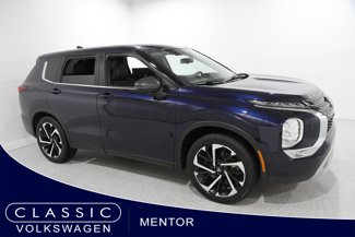 Used 2022 Mitsubishi Outlander SE image 1