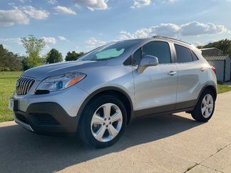 Used 2015 Buick Encore FWD image 1