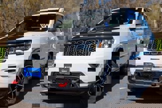 Used 2021 Jeep Grand Cherokee Trailhawk image 1