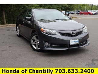 Used 2014 Toyota Camry SE image 1