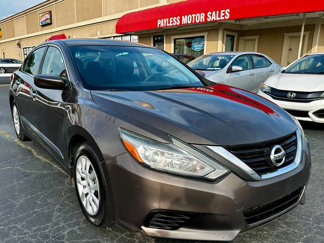 Used 2016 Nissan Altima 2.5 S w/ Power Driver Seat Package image 1