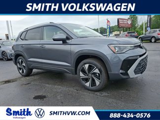 New 2025 Volkswagen Taos SE image 1