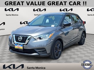 Used 2020 Nissan Kicks S image 1