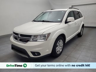 Used 2019 Dodge Journey SE image 1