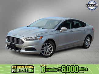 Used 2016 Ford Fusion SE image 1