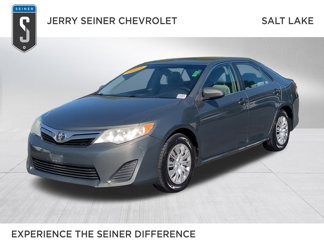 Used 2012 Toyota Camry SE image 1