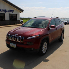 Used 2017 Jeep Cherokee Latitude w/ Comfort & Sound Group image 1