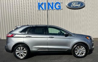 Certified 2022 Ford Edge Titanium image 1