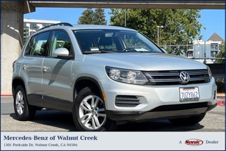 Used 2015 Volkswagen Tiguan S image 1