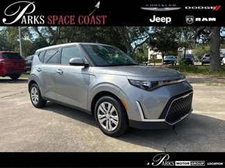 Used 2024 Kia Soul LX image 1