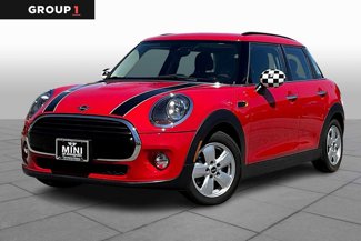 Used 2019 MINI Cooper 4-Door Hardtop w/ Storage Package image 1