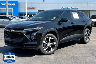 Used 2025 Chevrolet Trax RS w/ Sunroof Package image 1