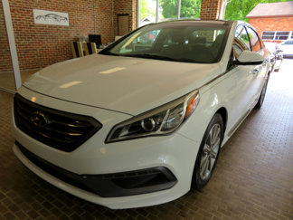 Used 2016 Hyundai Sonata Limited w/ Option Group 04 image 1