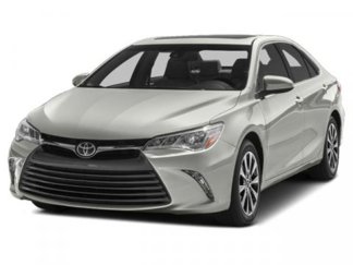 Used 2015 Toyota Camry LE image 1