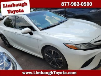 Used 2018 Toyota Camry XSE image 1