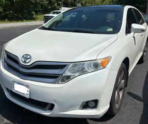Used 2013 Toyota Venza Limited image 1