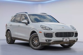 Used 2017 Porsche Cayenne image 1