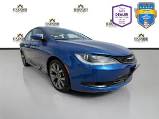 Used 2016 Chrysler 200 S image 1