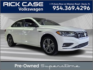Used 2019 Volkswagen Jetta R-Line w/ R-Line Cold Weather Package image 1