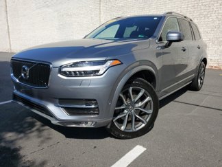 Used 2018 Volvo XC90 T6 Momentum w/ Convenience Package image 1