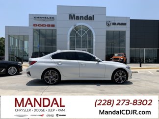 Used 2020 BMW 330i Sedan w/ Convenience Package image 1