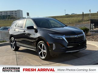 Used 2022 Chevrolet Equinox LT image 1