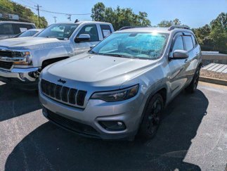 Used 2019 Jeep Cherokee Latitude Plus image 1