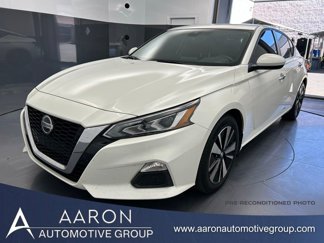Used 2021 Nissan Altima 2.5 SV image 1