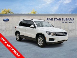 Used 2016 Volkswagen Tiguan S image 1