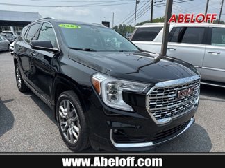 Used 2023 GMC Terrain Denali w/ Denali Premium Package image 1