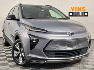 Used 2023 Chevrolet Bolt EUV LT w/ Convenience Package image 1