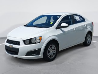 Used 2016 Chevrolet Sonic LT image 1
