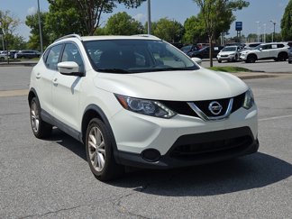 Used 2017 Nissan Rogue Sport SV image 1