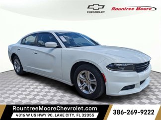 Used 2022 Dodge Charger SXT image 1