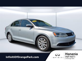 Used 2013 Volkswagen Jetta SE image 1