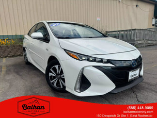 Used 2017 Toyota Prius Prime Premium image 1