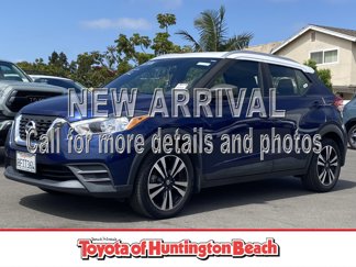 Used 2018 Nissan Kicks SV image 1