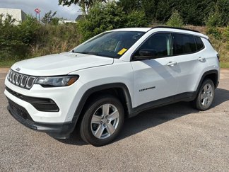 Used 2022 Jeep Compass Latitude w/ Sun and Sound Group image 1