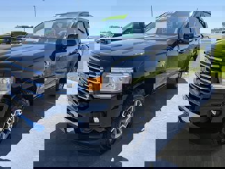 Used 2017 GMC Canyon SLE w/ All Terrain Package image 1