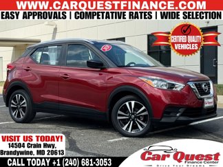 Used 2020 Nissan Kicks SV image 1