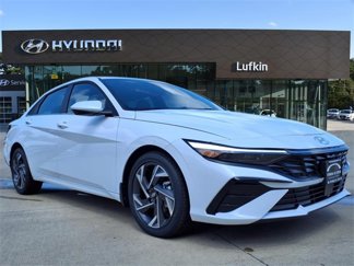 New 2025 Hyundai Elantra SEL image 1