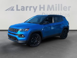 Certified 2024 Jeep Compass Latitude w/ Convenience Group image 1
