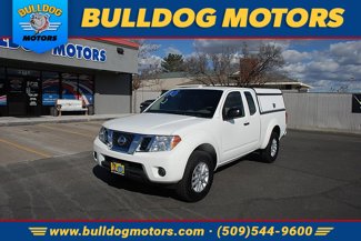 Used 2014 Nissan Frontier SV image 1