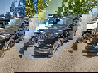 Used 2019 Jeep Cherokee Latitude w/ Cold Weather Group image 1