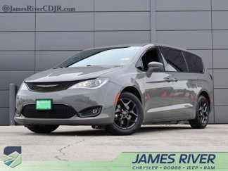 Used 2020 Chrysler Pacifica Touring w/ S Appearance Package image 1